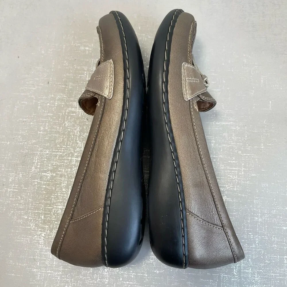 Clarks Ashland Bubble Loafers Flats Leather Pewter Gold Tassels Shoes‎ 9 N